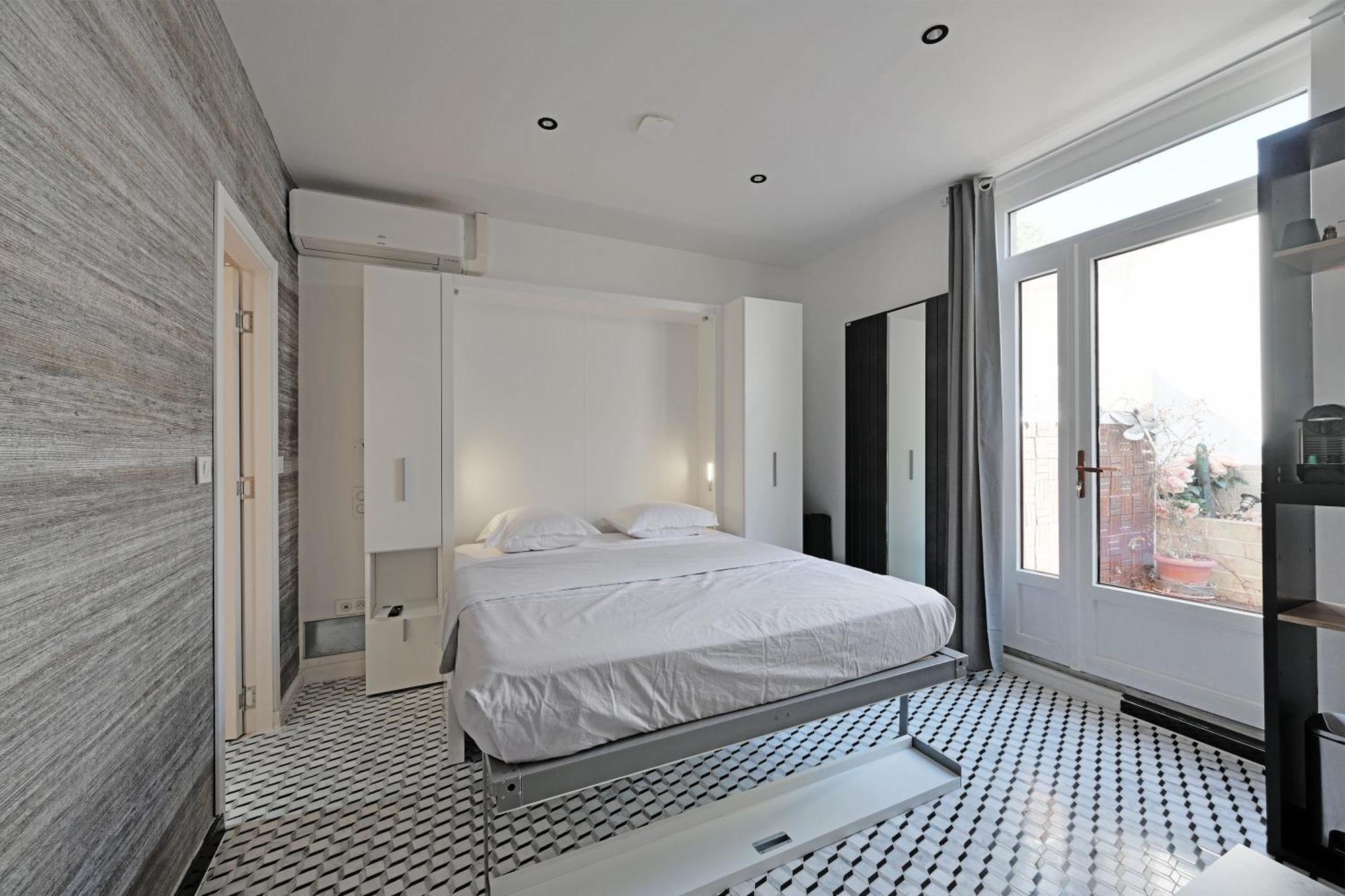 Le 185 - Charme Et Tranquillite Au Coeur D'Avignon Lägenhet Exteriör bild